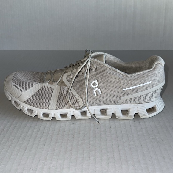 On Running Cloud Sneakers - Picture 5 of 13